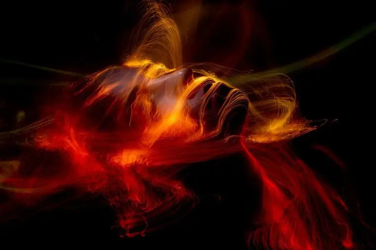 ビュリー】グランドオダリスクの香水レビュー｜強く、美しい